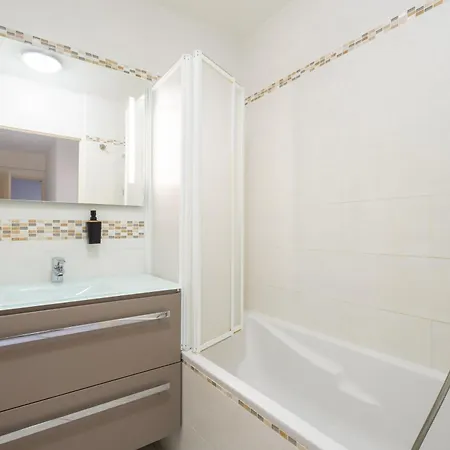 Evasion Premium, Clim, Parking Prive, Centre-ville * לה קיוטאט