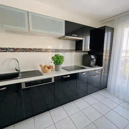 Apartament Evasion T3 4 Etoiles Entre Port Et Calanques - Parking Prive, Plages 10mn A Pied La Ciotat